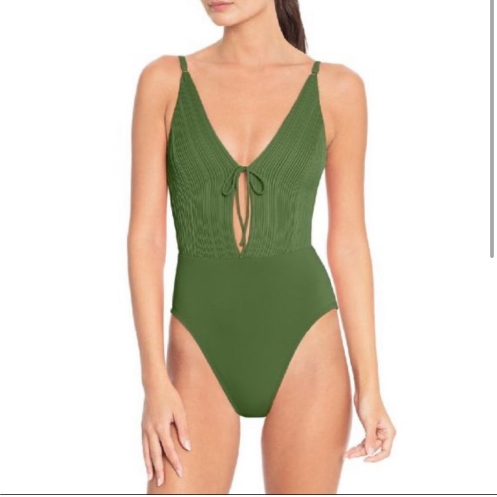 Robin Piccone Size 12 One Piece Swim